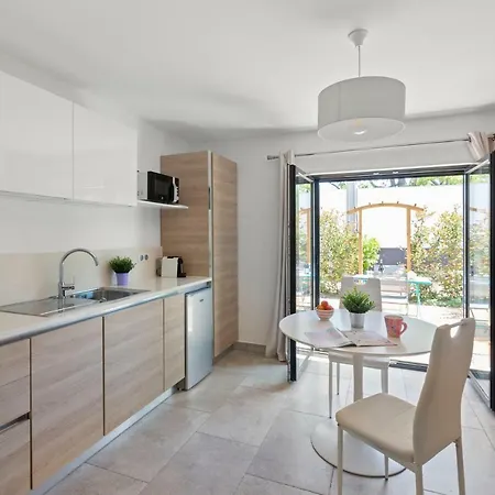 Апартаменти Ancre Du Cap Антіб